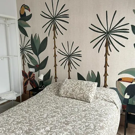 Homestay La Maison Del Mar *