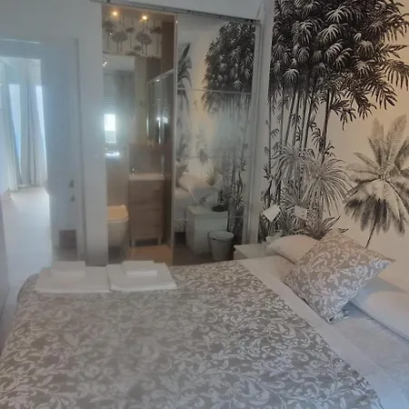 Homestay La Maison Del Mar Malaga