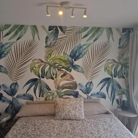 Homestay La Maison Del Mar Malaga
